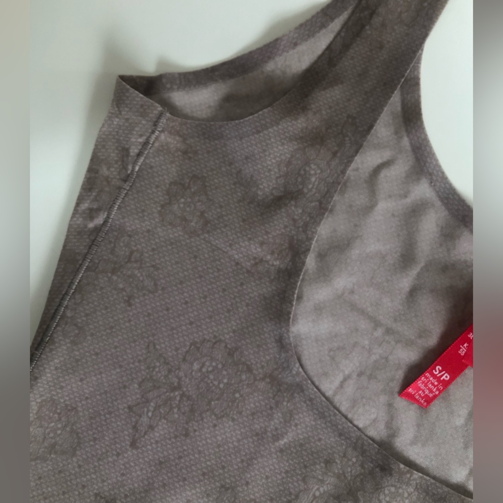 SPANX Gray Patterned Tank Top - Picture 5 of 6